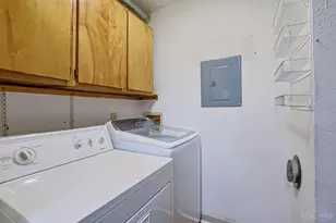 3211 Heritage Square Dr, Colerain Township, OH 45251 - Photo 15