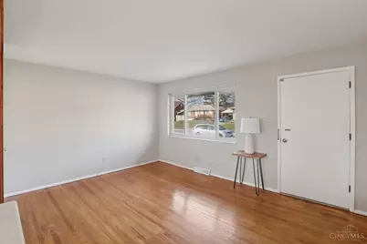 4269 Grotto Court, Cheviot, OH 45211 - Photo 5