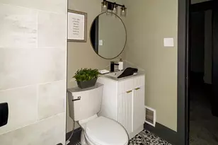 3472 Woodburn Ave, Cincinnati, OH 45207 - Photo 23