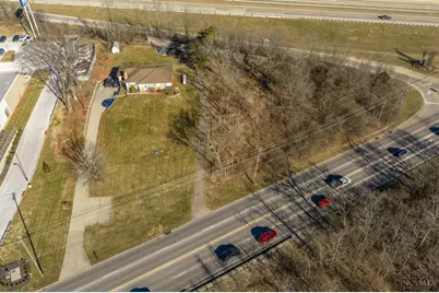 704 W Galbraith Road, Springfield Township, OH 45231 - Photo 7