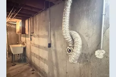 570 Fairhaven Drive, Hamilton, OH 45013 - Photo 27