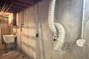 570 Fairhaven Dr, Hamilton, OH 45013 - Photo 27