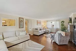 5695 Mellie Ave, Miami Township, OH 45150 - Photo 5