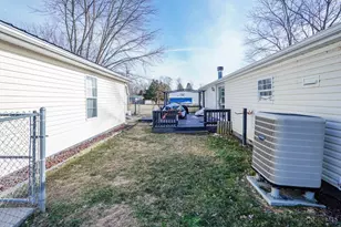 11493 Highland Hills Dr, Paint Township, OH 45133 - Photo 7