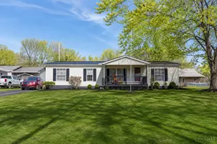 11493 Highland Hills Dr, Paint Township, OH 45133 - Photo 1