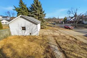 3244 Glenmore Ave, Cincinnati, OH 45211 - Photo 37