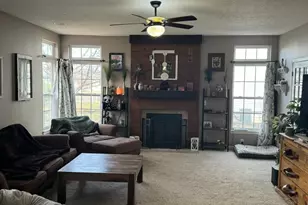 1137 Hayward Cir, Miami Township, OH 45150 - Photo 5