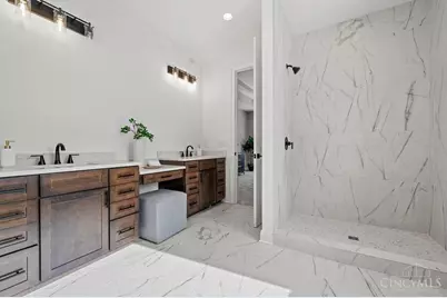 7515 Stillwater Drive, Hamilton Township, OH 45039 - Photo 33