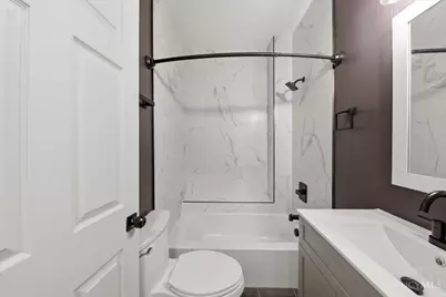 142 E Clifton Avenue, Cincinnati, OH 45202 - Photo 27