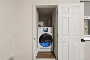 142 E Clifton Ave, Cincinnati, OH 45202 - Photo 9