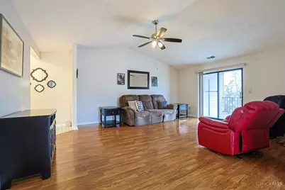 4213 Victorian Green Drive #8, Green Township, OH 45211 - Photo 7