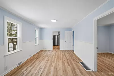 9469 Beech Drive, Springfield Township, OH 45231 - Photo 13