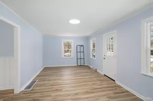 9469 Beech Dr, Springfield Township, OH 45231 - Photo 11