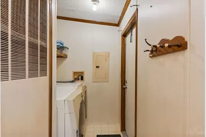 16573 Pine Valley Drive, Sterling Township, OH 45176 - Photo 13