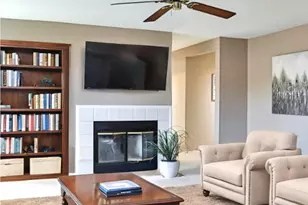 492 Mapleleaf Dr, Union Township, OH 45255 - Photo 11