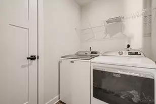 2311 Sir Barton Dr, Hamilton Township, OH 45152 - Photo 17