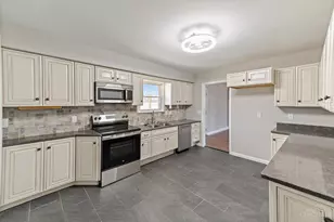 237 Linda Ct, Trenton, OH 45067 - Photo 5