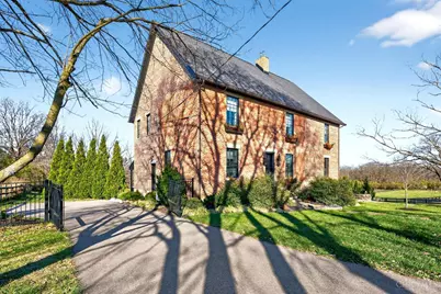 2566 E Lower Springboro Road, Clear Creek Township, OH 45068 - Photo 3