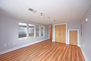 353 W 4th St, Cincinnati, OH 45202 - Photo 25