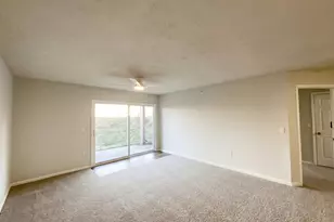 8392 Spring Valley Ct, West Chester, OH 45069 - Photo 3