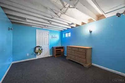 1481 St Clair Avenue, Cincinnati, OH 45231 - Photo 13