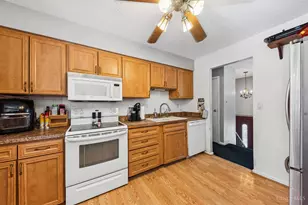 1023 Glendale Dr, Union Township, OH 45103 - Photo 11