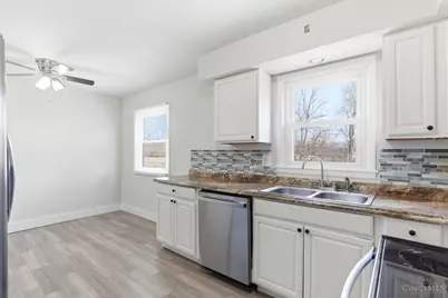 124 Gregory Lane, Hamilton, OH 45013 - Photo 11