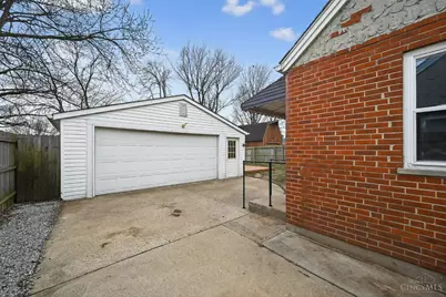 2258 Hunt Road, Reading, OH 45215 - Photo 31