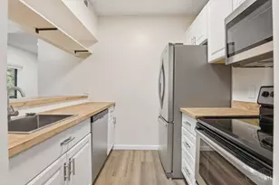 2121 Sutton Ave, Cincinnati, OH 45230 - Photo 27