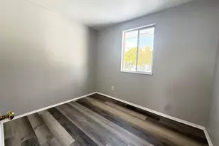 10311 September Dr, Colerain Township, OH 45251 - Photo 11