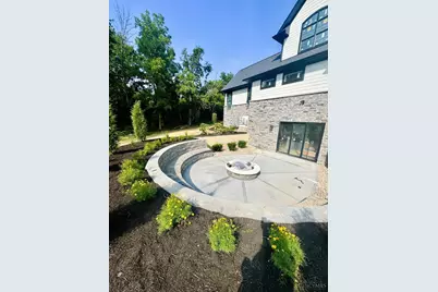 9774 Christian Court, Loveland, OH 45140 - Photo 3