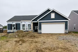 1339 Blue Spruce Ln, Wilmington, OH 45177 - Photo 1