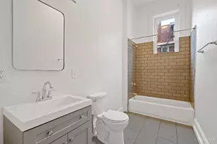 3003 Hackberry St, Cincinnati, OH 45206 - Photo 9