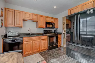 3963 School Section Road #30, Green Township, OH 45211 - Photo 11