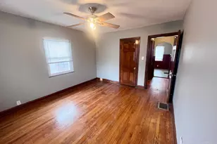 3162 Sunshine Ave, Cincinnati, OH 45211 - Photo 9