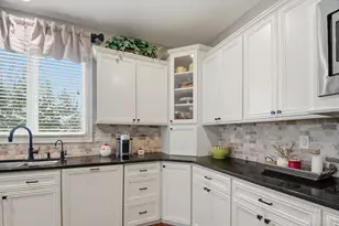 6393 Birch Creek Dr, Miami Township, OH 45140 - Photo 25