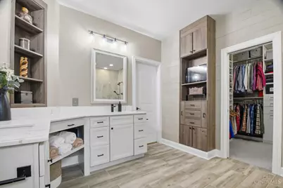 6393 Birch Creek Drive, Miami Township, OH 45140 - Photo 15