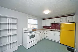 6210 Berauer Rd, Green Township, OH 45248 - Photo 3