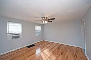 6210 Berauer Rd, Green Township, OH 45248 - Photo 9