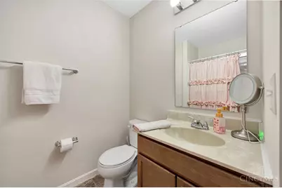 723 Grande Oaks Drive, Hamilton Township, OH 45152 - Photo 25