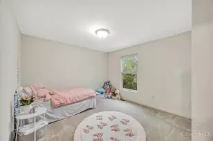 723 Grande Oaks Dr, Hamilton Township, OH 45152 - Photo 29