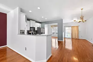 734 W Ct, Cincinnati, OH 45203 - Photo 15