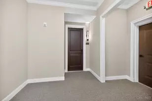 220 Vintage Club Dr, Montgomery, OH 45249 - Photo 7