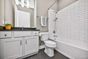 220 Vintage Club Dr, Montgomery, OH 45249 - Photo 29