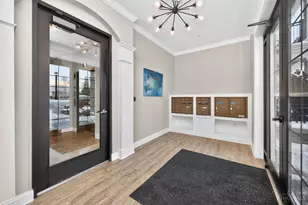 220 Vintage Club Dr, Montgomery, OH 45249 - Photo 5