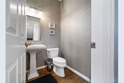 7097 Shawnee Hills Drive, Madeira, OH 45243 - Photo 23