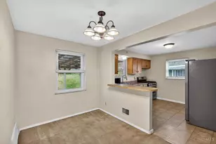 4619 Shadylawn Terrace, Delhi Township, OH 45238 - Photo 9