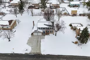 7689 Devonwood Dr, West Chester, OH 45069 - Photo 3