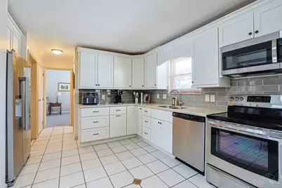 37 Hayden Drive, Green Hills, OH 45218 - Photo 17