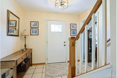 37 Hayden Drive, Green Hills, OH 45218 - Photo 5